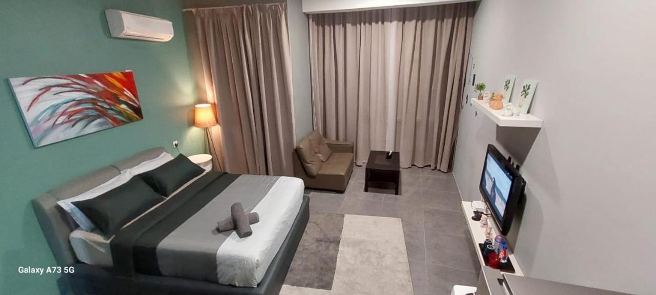 Maya Empire Studio Kampong Bukit Lanjan ภายนอก รูปภาพ
