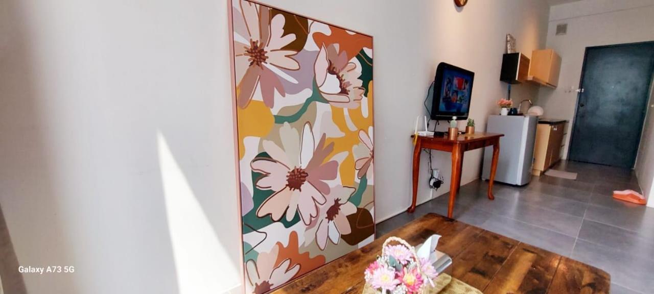 Maya Empire Studio Kampong Bukit Lanjan ภายนอก รูปภาพ
